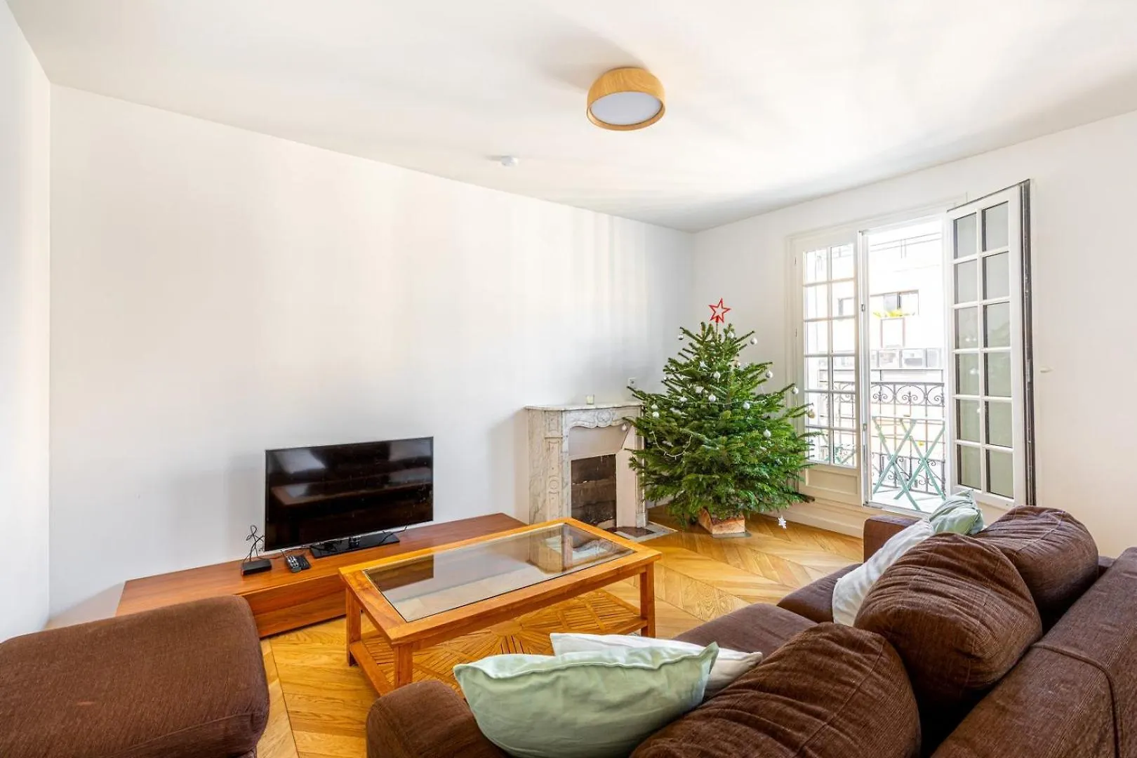 Guestready - Confort Familial Avec Balcon Apartment Paris